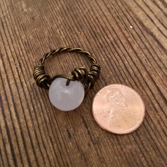 Rose Quartz Ladies Wire Wrap Artisan Ring,  Handmade Ladies Ring,  Size 8 - Picture 2 of 4